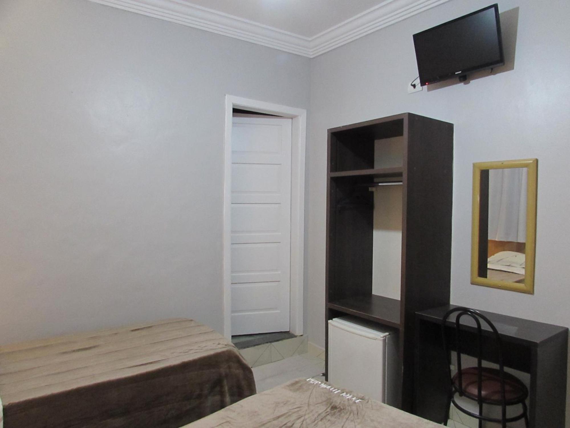 Hotel Tropicalia Proximo A 25 De Marco , Bras E Bom Retiro "Com Estacionamento Conveniado Ao Lado Do Hotel" ساو باولو المظهر الخارجي الصورة